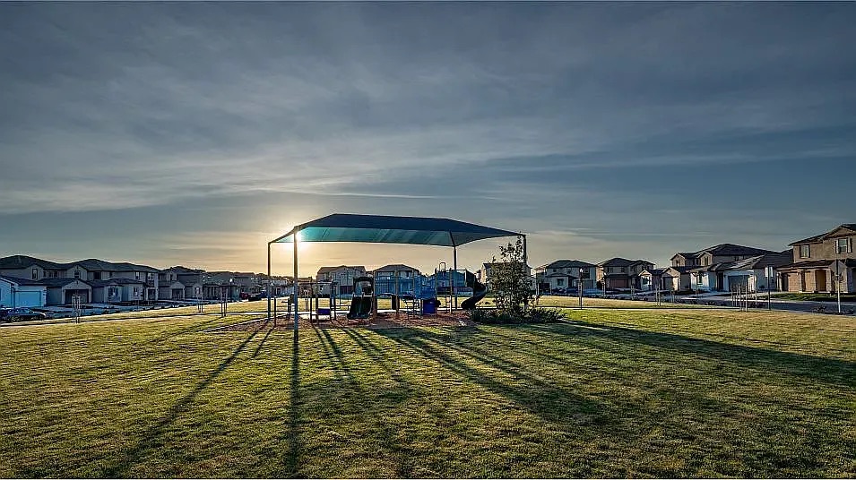 Northlake gallery image 5