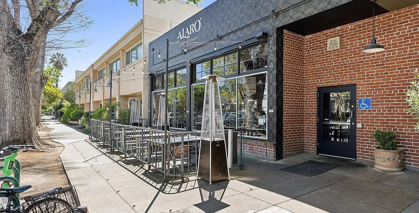 Tower Bridge in Sacramento connecting to West Sacramento